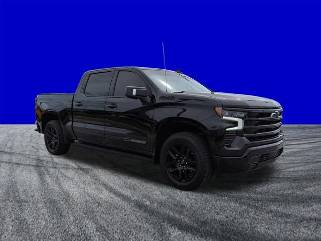 Used 2024 Chevrolet Silverado 1500 High Country w/ Midnight Edition AWD/4WD image 2