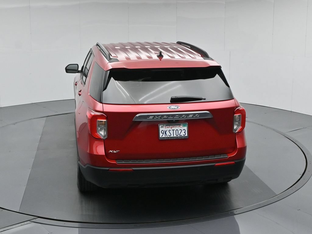 Certified 2023 Ford Explorer XLT RWD image 43