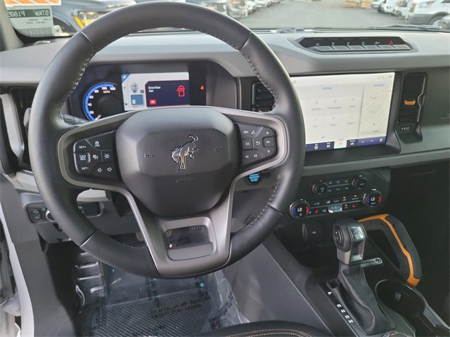 Certified 2023 Ford Bronco Badlands image 4