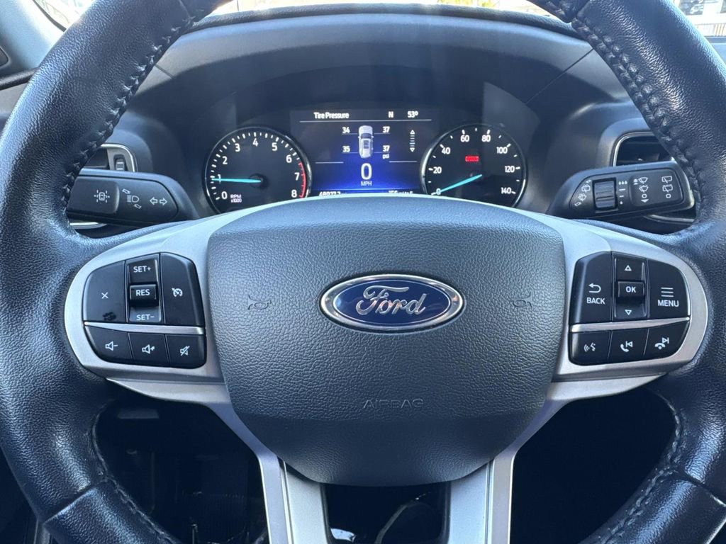 Certified 2022 Ford Explorer XLT w/ Equipment Group 202A image 21