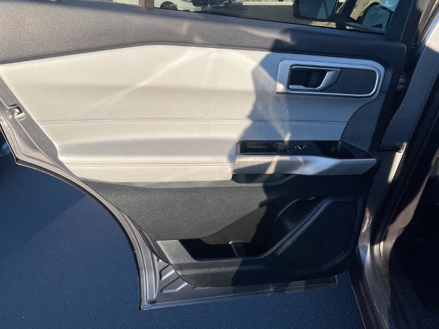 Certified 2022 Ford Explorer XLT w/ Equipment Group 202A image 22