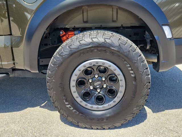 Certified 2025 Ford F150 Raptor AWD/4WD image 9