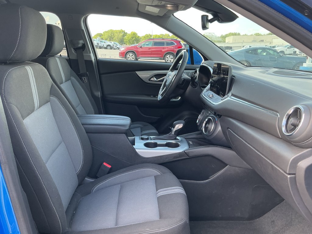 Used 2024 Chevrolet Blazer LT w/ Convenience Package FWD image 20