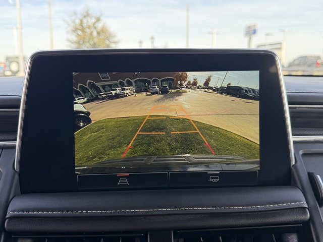 Used 2024 GMC Yukon SLT image 17