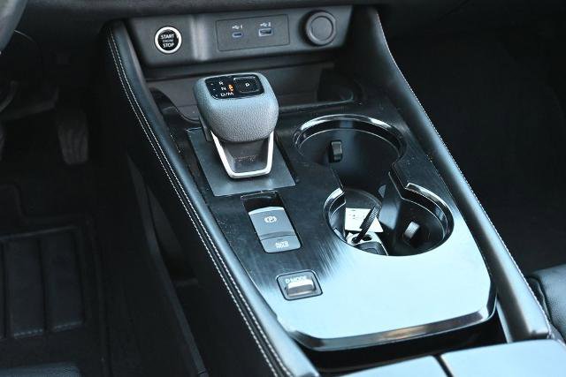 Used 2023 Nissan Rogue SL FWD image 32