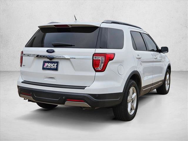 Certified 2019 Ford Explorer XLT w/ Equipment Group 201A image 3