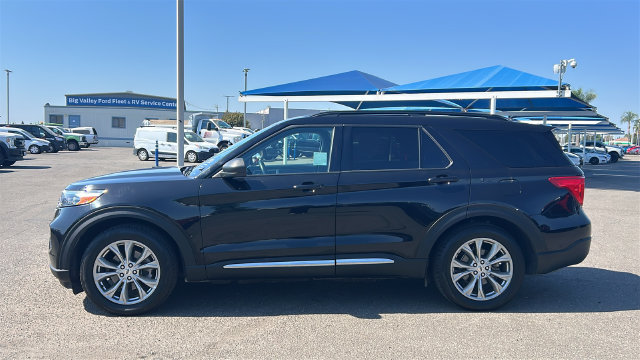 Certified 2023 Ford Explorer XLT w/ Equipment Group 202A RWD image 7
