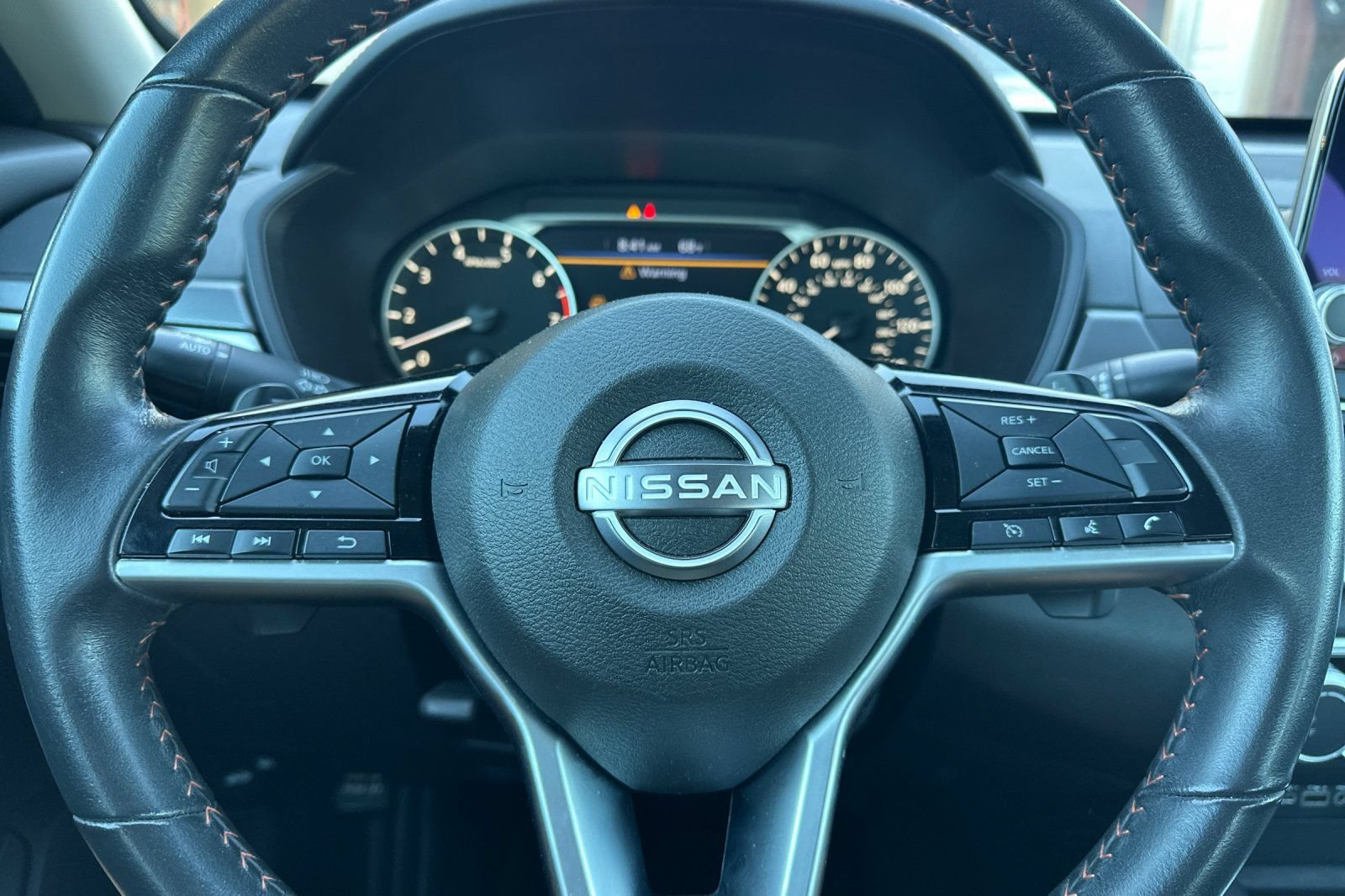 Used 2025 Nissan Altima 2.5 SR FWD image 21