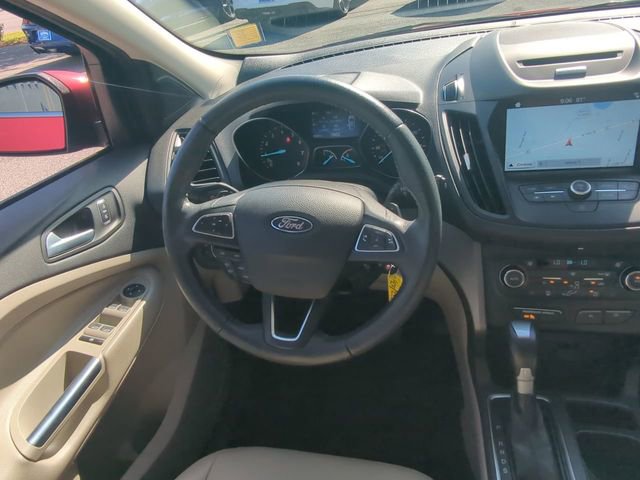 Certified 2017 Ford Escape SE w/ SE Leather Comfort Package AWD/4WD image 17