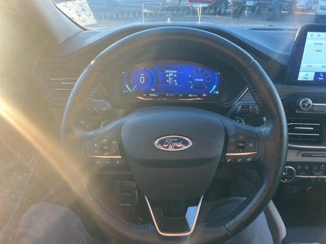 Certified 2020 Ford Escape Titanium w/ Titanium Premium Package 2.0 image 33