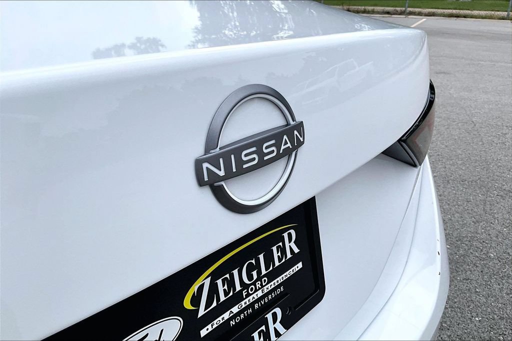 Used 2025 Nissan Sentra SV w/ All-Weather Package FWD image 30