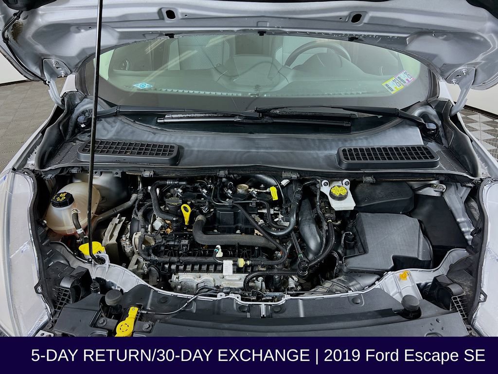 Certified 2019 Ford Escape SE image 34