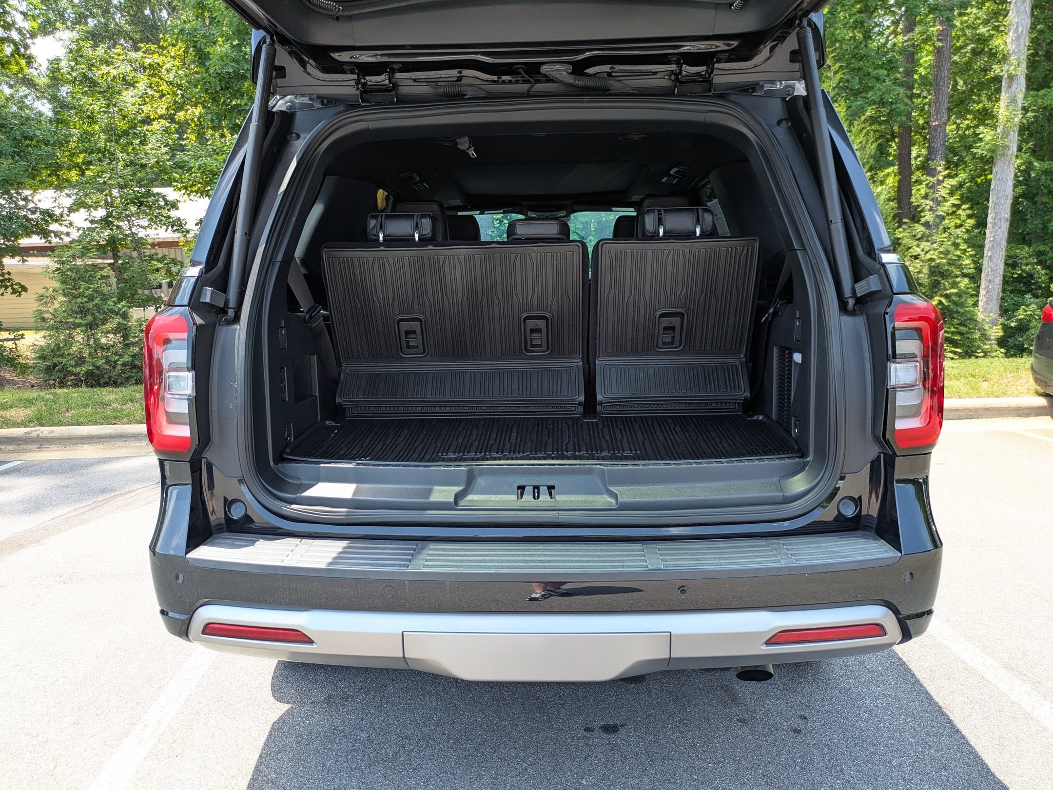 Certified 2023 Ford Expedition Platinum AWD/4WD image 33