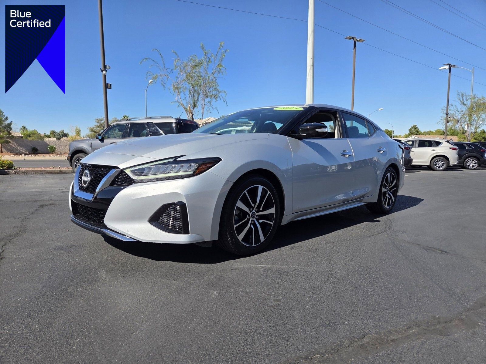 Used 2023 Nissan Maxima SV w/ Floor Mat Group