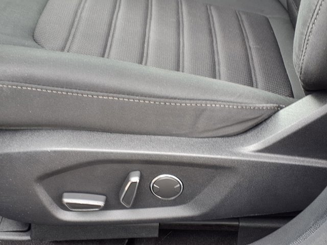 Certified 2020 Ford Fusion SE FWD image 4