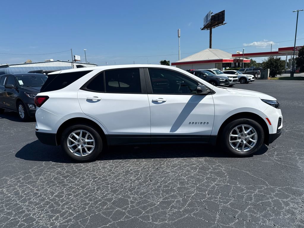 Used 2023 Chevrolet Equinox LS w/ LS Convenience Package video 2