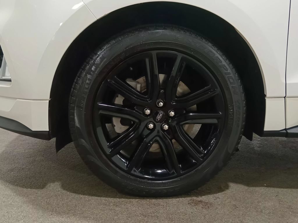 Certified 2023 Ford Edge SEL AWD/4WD image 13