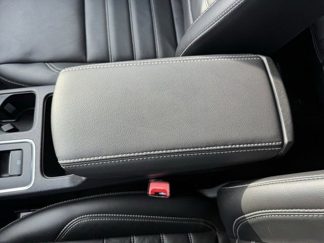 Certified 2019 Ford Escape Titanium image 19