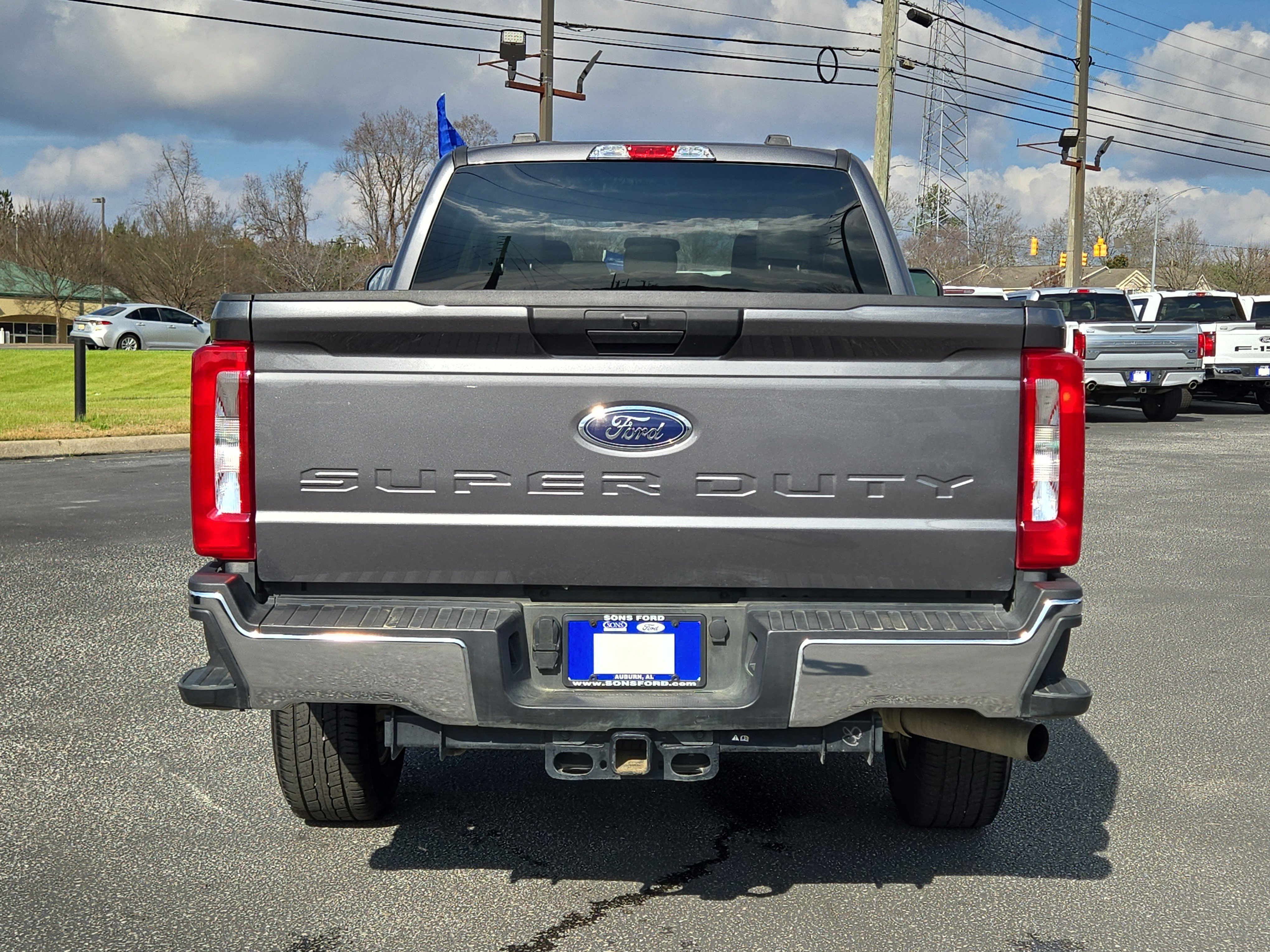 Certified 2025 Ford F250 XLT image 5