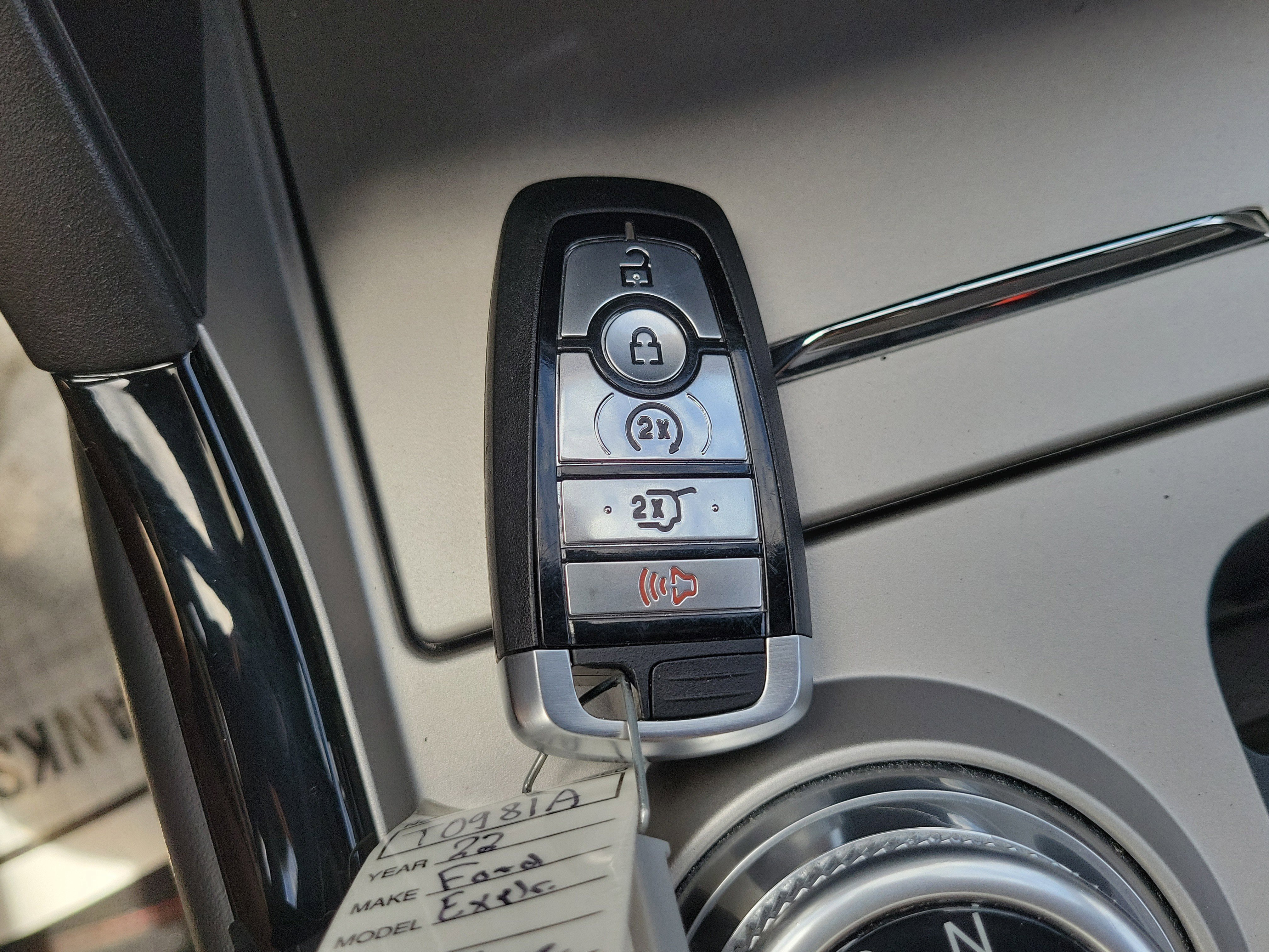 Certified 2022 Ford Explorer ST-Line w/ Class IV Trailer Tow Package image 29