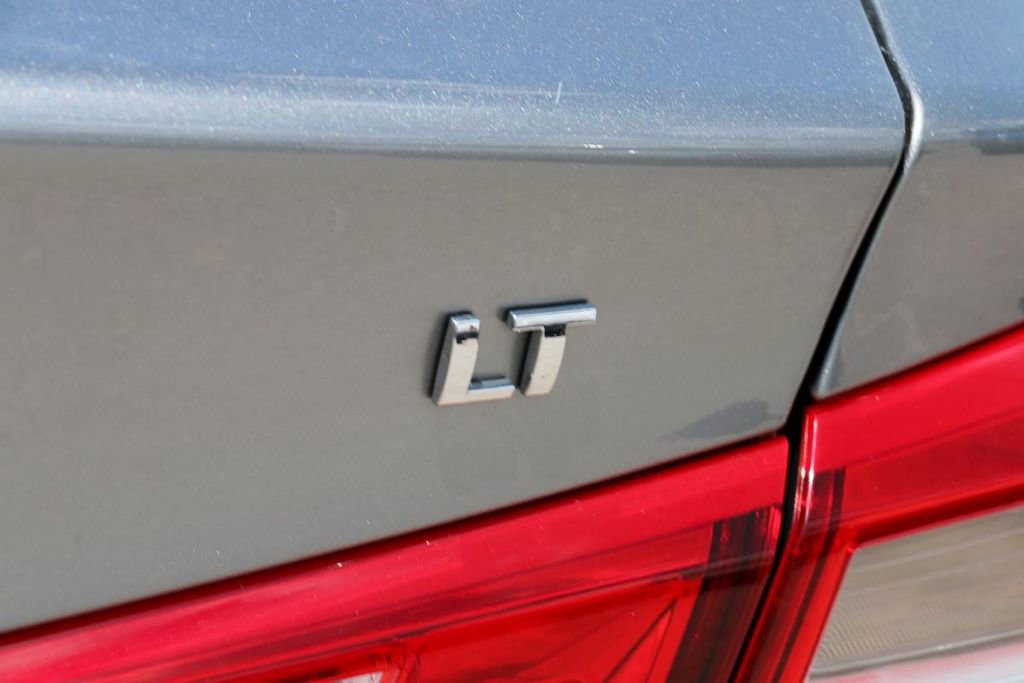 Used 2025 Chevrolet Malibu LT FWD image 10