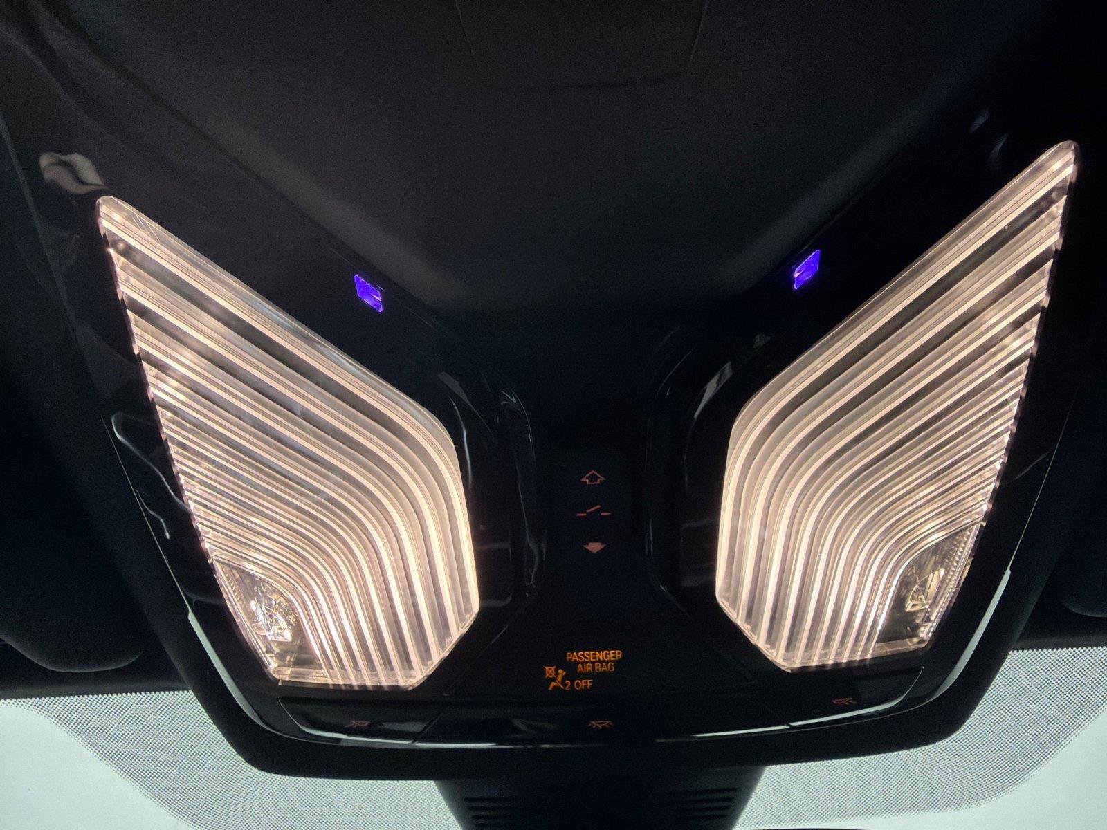 Used 2022 BMW 230i Coupe w/ M Sport Package RWD image 19