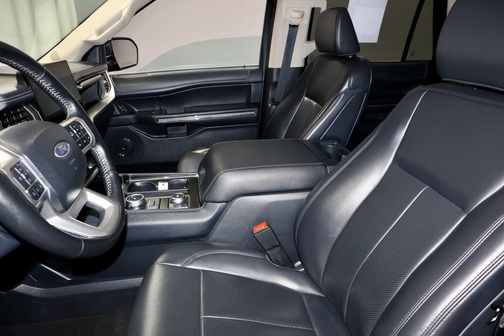 Certified 2024 Ford Expedition XLT AWD/4WD image 26