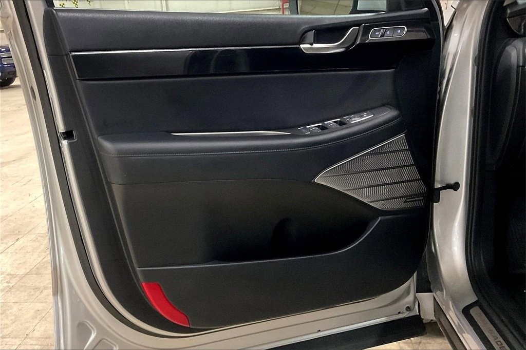 Used 2021 Hyundai Palisade Limited image 22