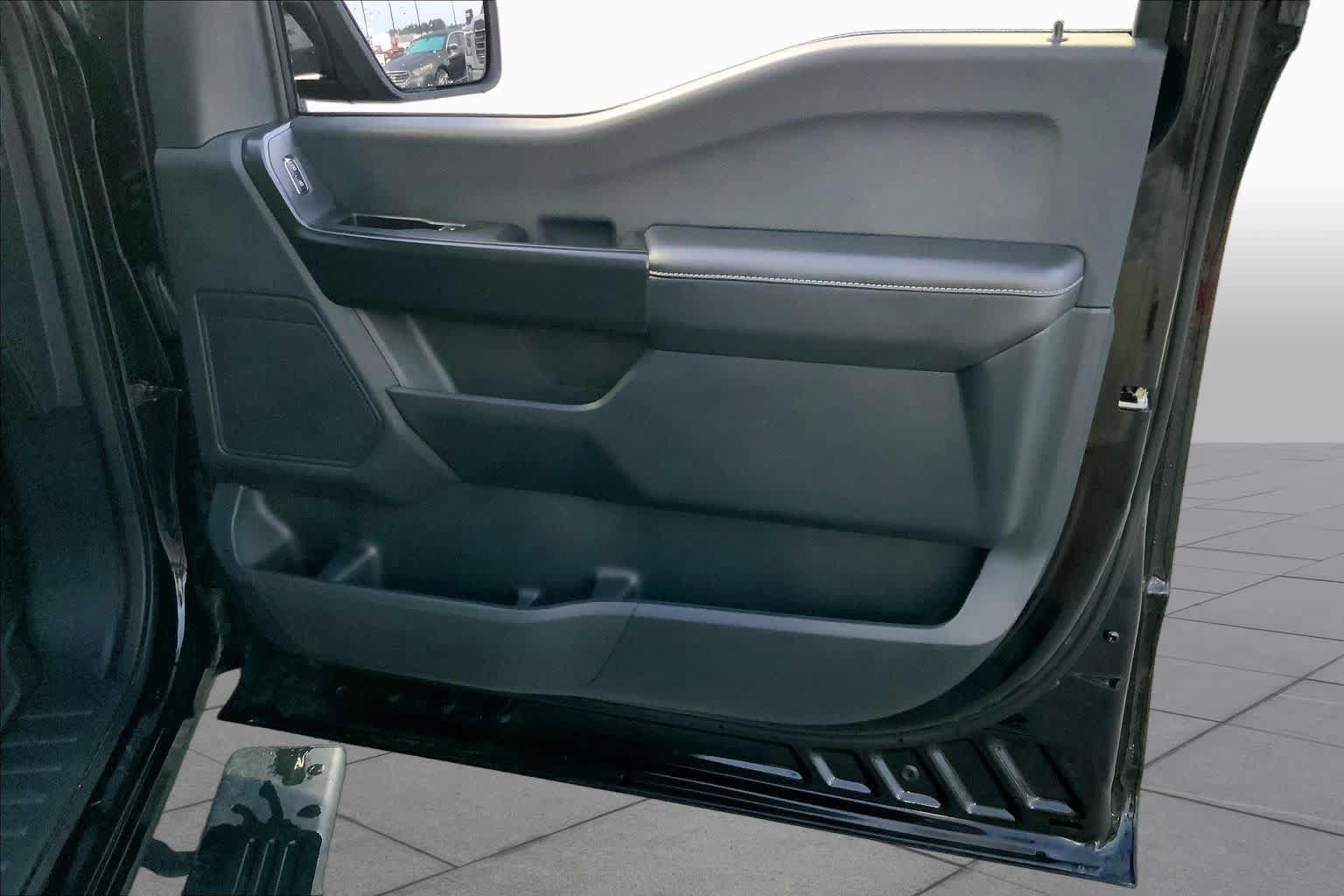 Certified 2025 Ford F150 STX w/ Equipment Group 200A RWD image 21