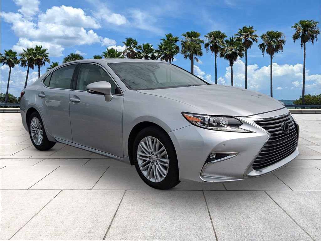 Used 2017 Lexus ES 350 w/ Premium Package FWD image 1
