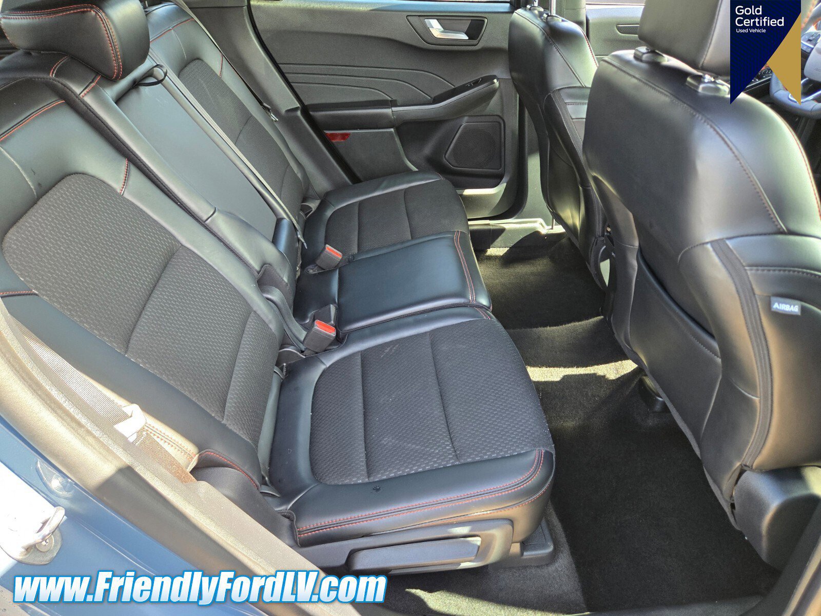 Certified 2025 Ford Escape ST-Line w/ Tech Pack #1 FWD image 13