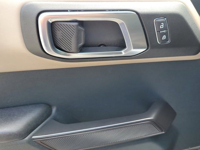 Certified 2024 Ford Bronco Wildtrak AWD/4WD image 22
