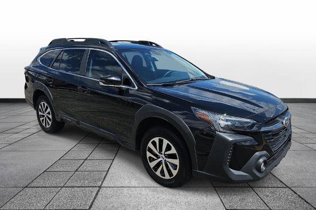 Used 2023 Subaru Outback Premium AWD/4WD image 3