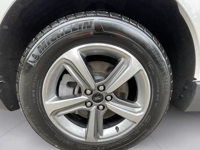 Certified 2023 Ford Edge SEL w/ Convenience Package AWD/4WD image 9