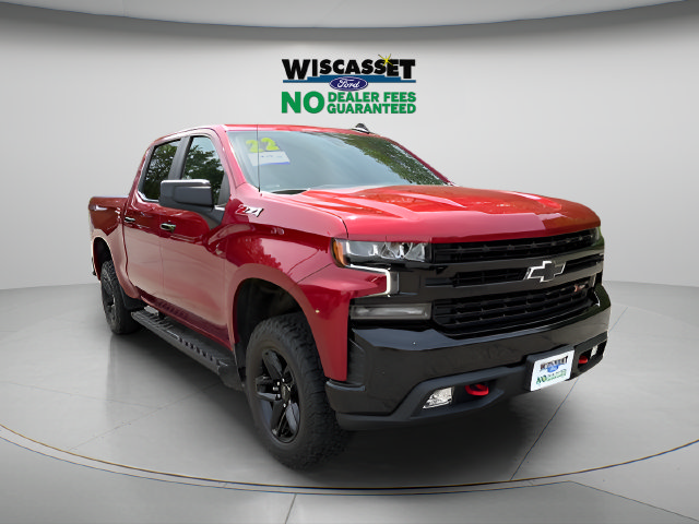 Used 2022 Chevrolet Silverado 1500 LT Trail Boss w/ LPO, Dark Essentials Package AWD/4WD image 2