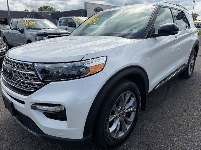 Certified 2023 Ford Explorer Limited w/ Limited Technology Package AWD/4WD image 4