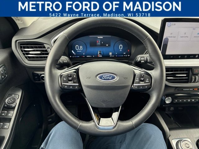 Certified 2024 Ford Escape Platinum AWD/4WD image 27