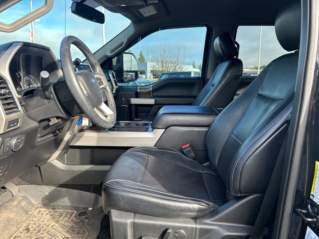 Certified 2019 Ford F350 Lariat image 5