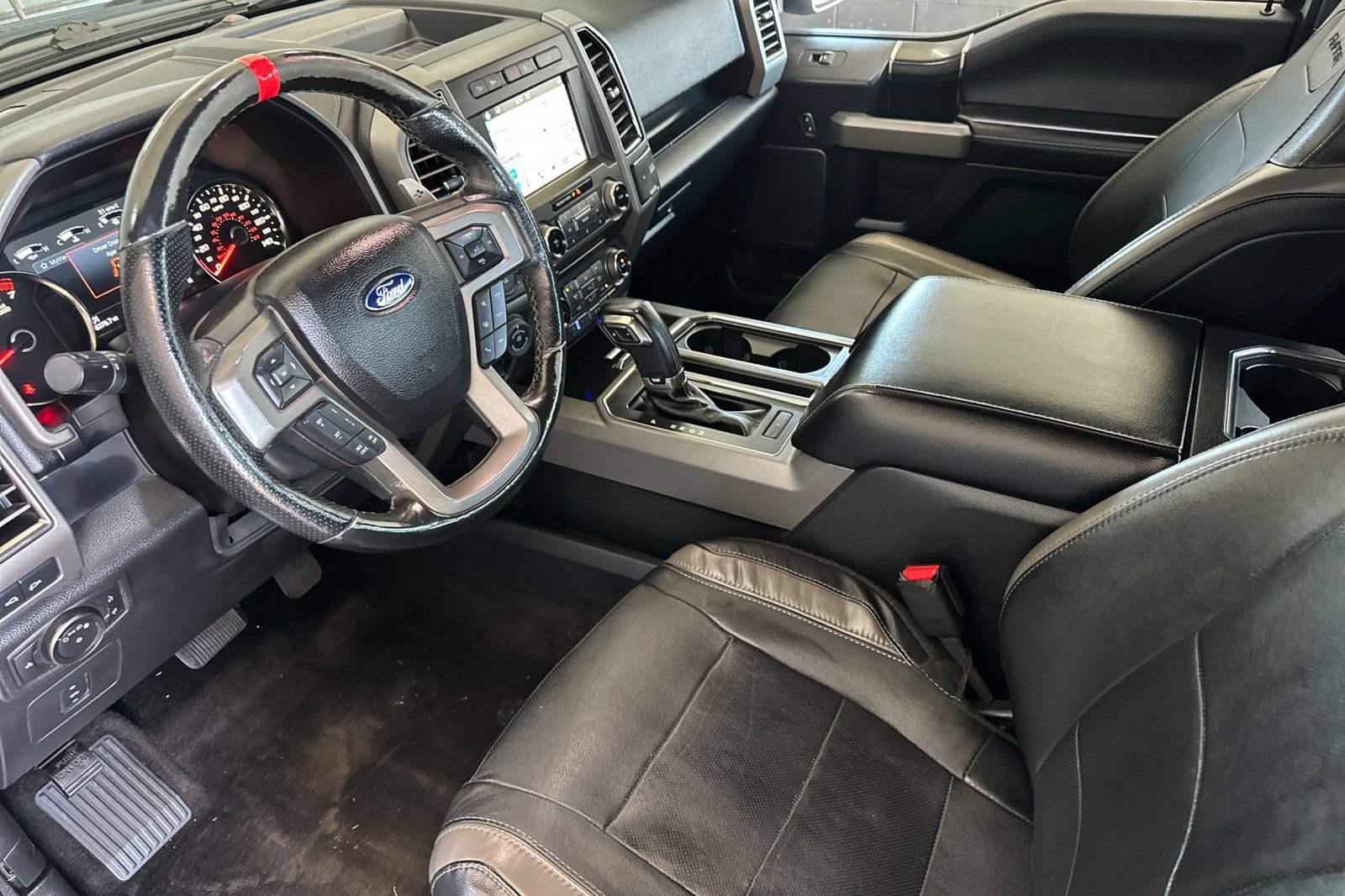 Certified 2017 Ford F150 Raptor w/ Equipment Group 802A Luxury AWD/4WD image 9