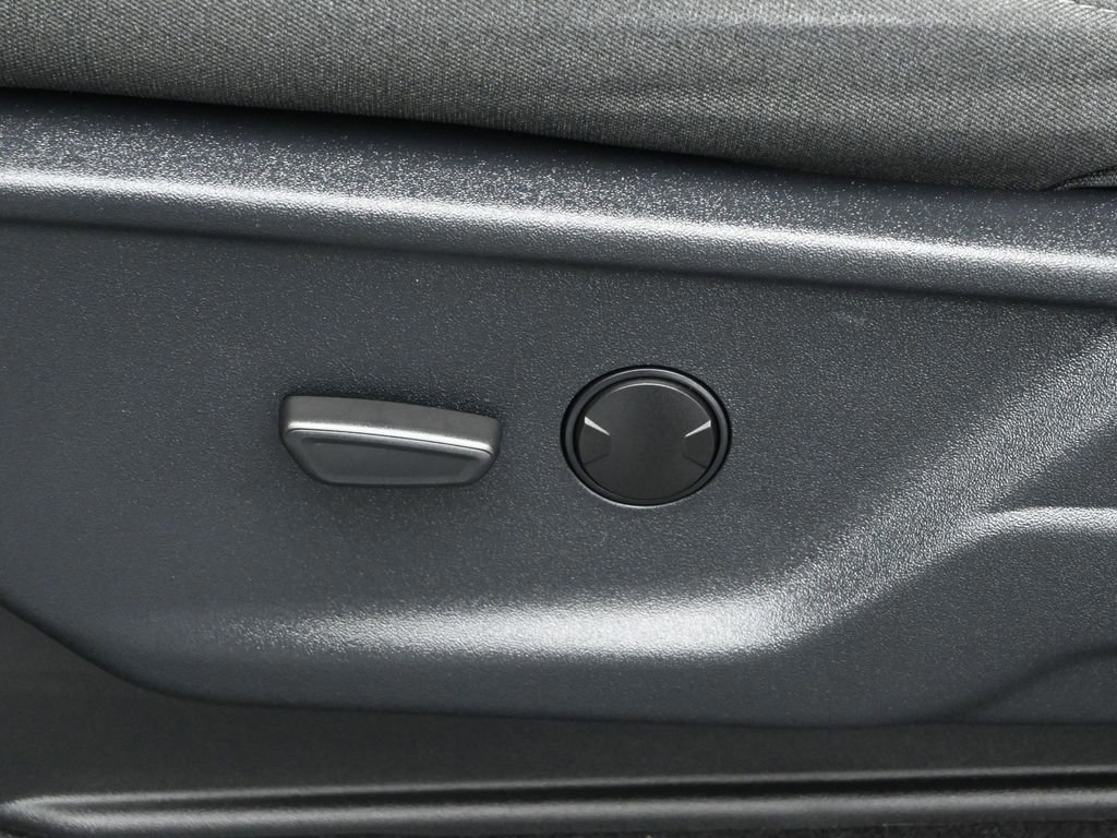 Certified 2025 Ford F150 XLT w/ Equipment Group 301A Standard image 37