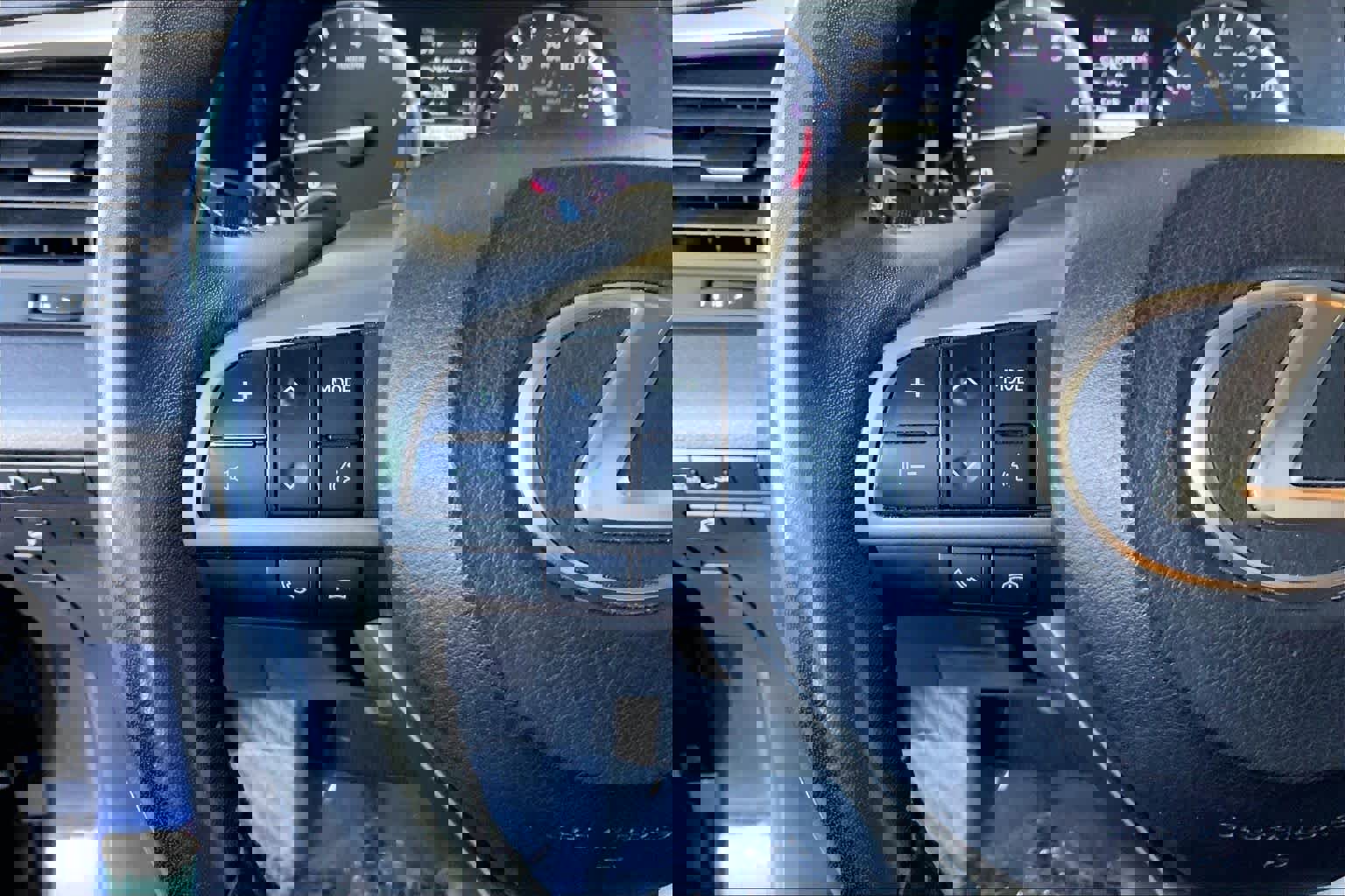 Used 2022 Lexus RX 350 AWD w/ Premium Package image 23