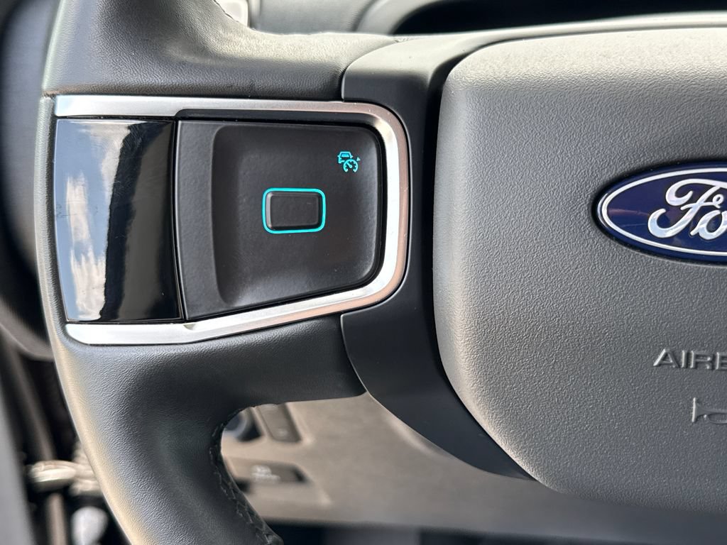 Certified 2025 Ford Expedition Active RWD image 16