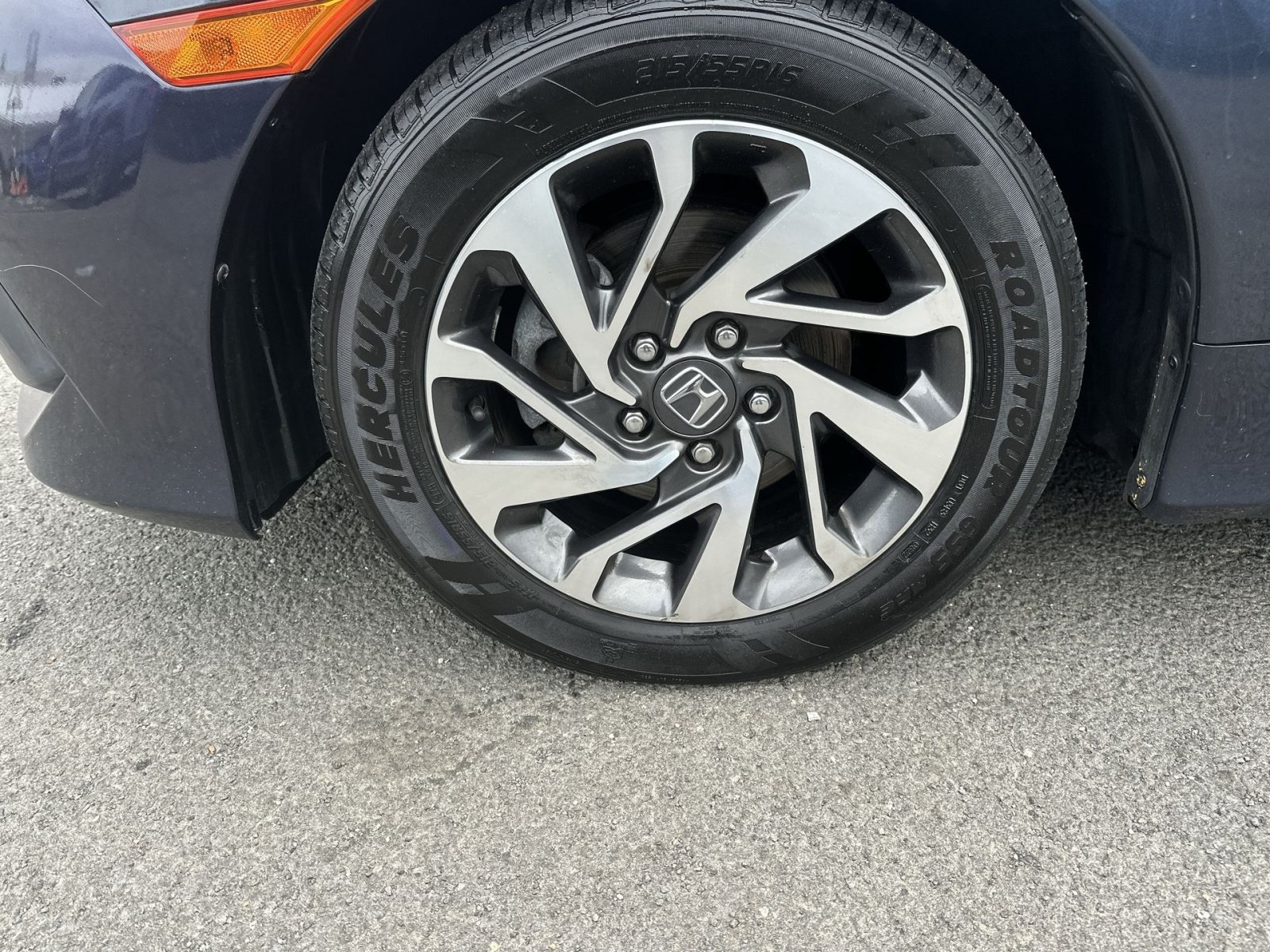 Used 2018 Honda Civic EX image 20
