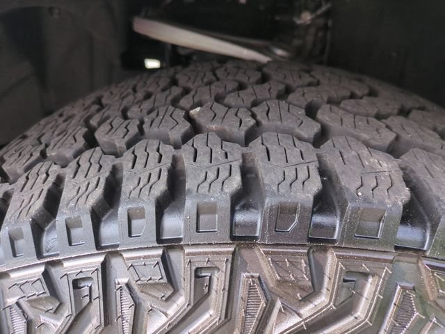 Certified 2025 Ford Bronco Badlands AWD/4WD image 11