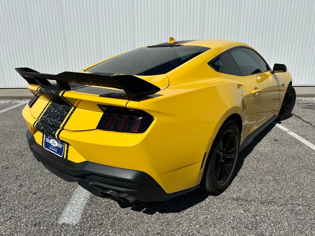 Certified 2024 Ford Mustang GT RWD image 7