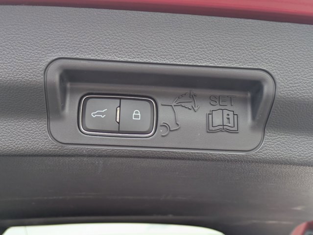 Certified 2022 Ford Explorer XLT w/ Equipment Group 202A image 36