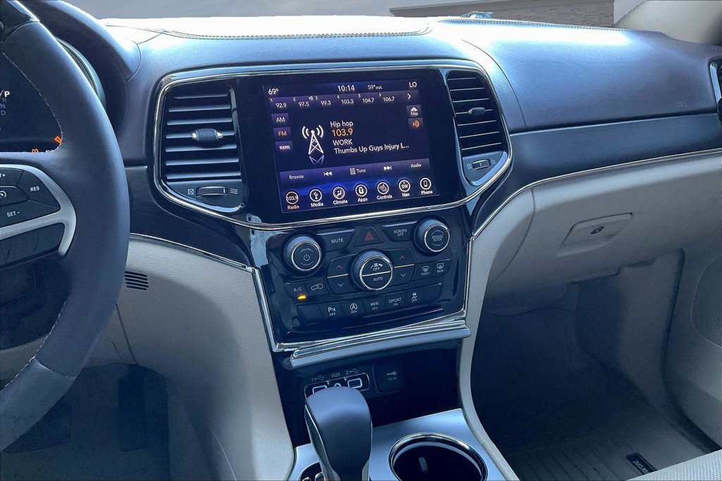 Used 2019 Jeep Grand Cherokee Overland RWD image 9