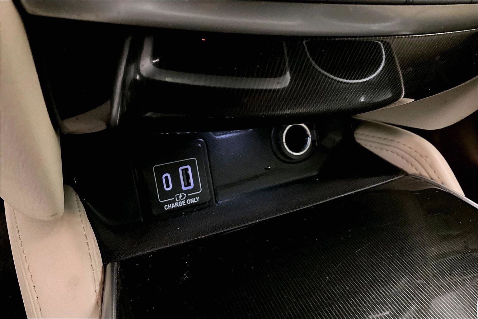 Used 2019 INFINITI QX60 Luxe w/ Essential Package image 32