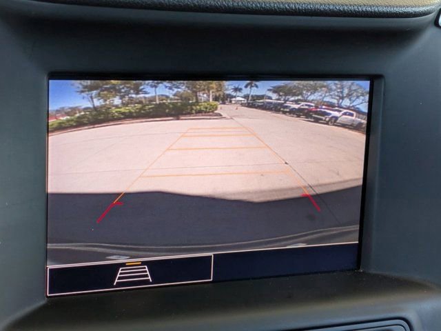 Used 2024 GMC Terrain SLE image 25