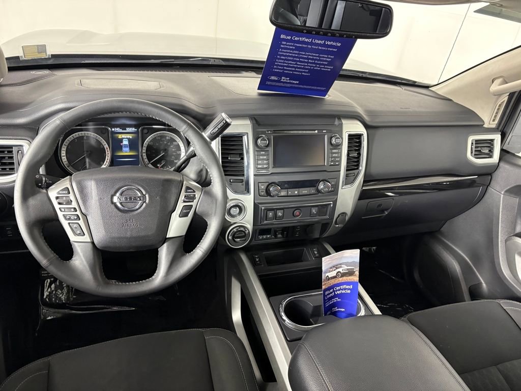 Used 2017 Nissan Titan SV image 27